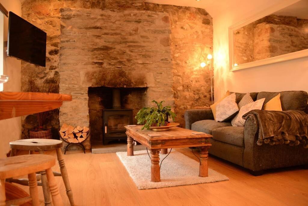 The Cottage Gairlochyスピーン・ブリッジ エクステリア 写真